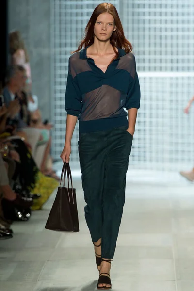 Look 21